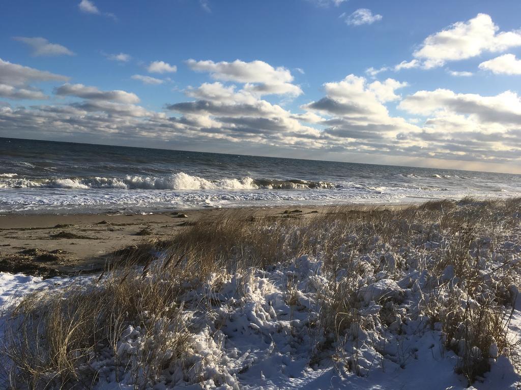 Boeltser Hus Ferienwohnungen Mit Strandkorb Und Kamin 10 Gehminuten Zum Kurtaxefreien Sandstrand Kraksdorf Luaran gambar