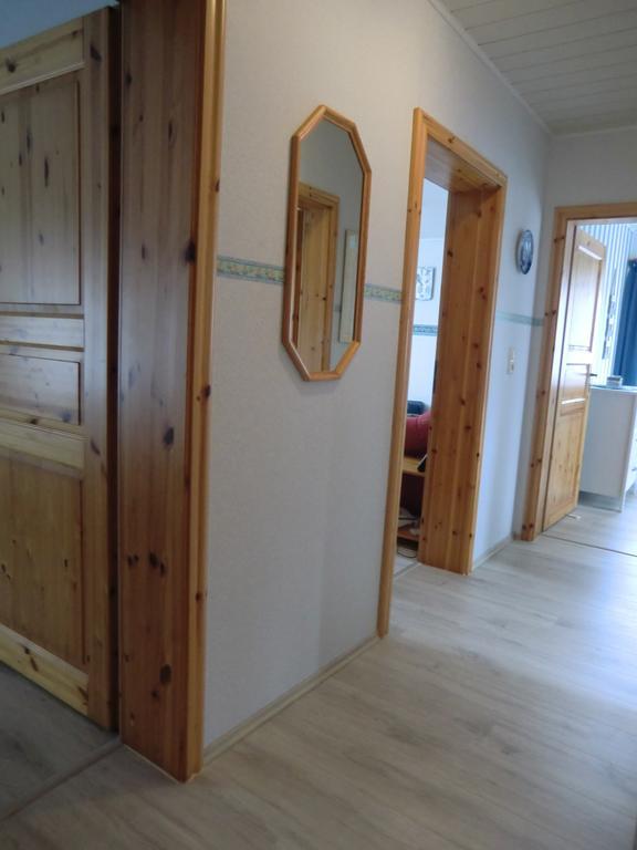 Boeltser Hus Ferienwohnungen Mit Strandkorb Und Kamin 10 Gehminuten Zum Kurtaxefreien Sandstrand Kraksdorf Luaran gambar